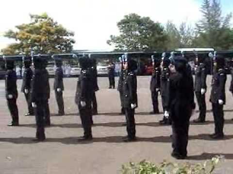 antara sedutan kawad yang sempat dirakam KOMPENI C kor kadet polis daerah dungun 2009.BHG 1