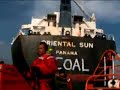 I gommoni di greenpeace in azione! A Brindisi