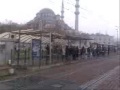 Yeni camı ve eminönü tramvay duragı