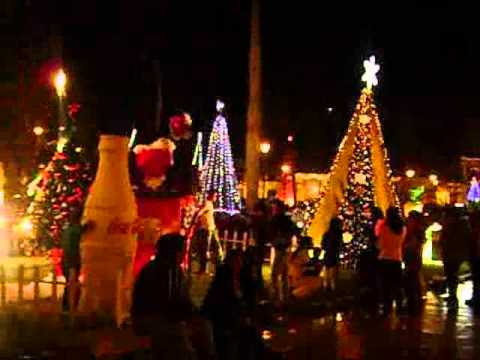 Festival de Luces y Colores adorna la Plaza de Armas de Trujillo