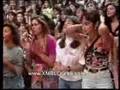 Xuxa chega do Elevador para agitar o Programa Xuxa em 1993