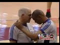 Drew Gooden knocks down a ref