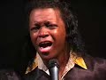 Lee Fields sings Amazing Grace with a Welsh Male Voice choir Lee Fields sings Amazing Grace with a Welsh Male Voice choir