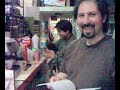 peter capussoto y la cafetera