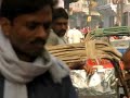India, Uttar Pradesh, Varanasi, Traffic 1km from Ghats