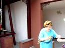 grandma kacky rings bell 3