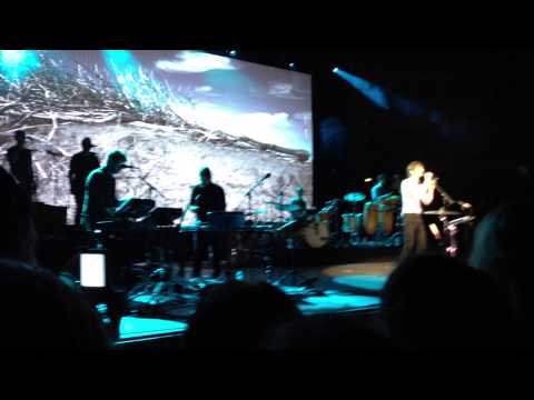 Hearts A Mess (Live)