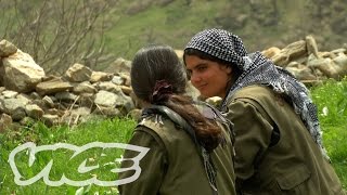 クルド人女性戦士(2) 独立運動に性別は関係無い