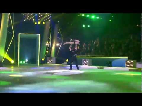 Sherie - http://sbs6.nl/sterrendansenophetijs - Elke zaterdag om 20.30 uur bij SBS6 Een speciaal optreden van Sherie en Slavo tijdens de zesde liveshow van Sterren Da...