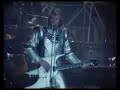 Johnny Hallyday chante 