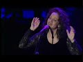 A concert performance of Suzanne performed live in Spain by Perla Batalla