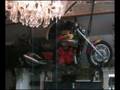 videos de Stoves and suspended custom bike.