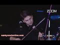 Sami Yusuf, keman? ile Taleal Beduru ?lahisini çal?yor... Sami Yusuf, keman? ile Taleal Beduru ?lahisini çal?yor...