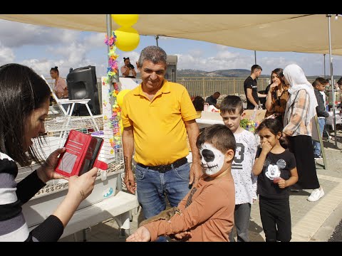 שמחה אהבה והרבה רוח טובה בבית ג'ן