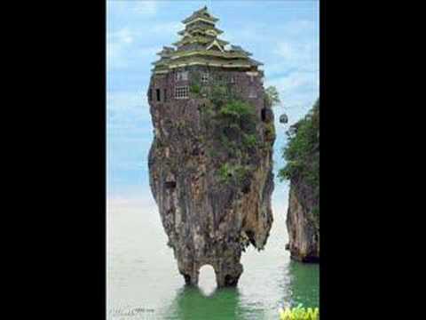 بنات عاريات