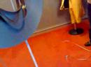 Het leuke van NA magneetbanden is dat als de kern eruit valt, de schade niet is te overzien. Een ouderwets potje spoel bijeenrapen is het gevolg.