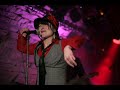 http://www.wmcie.fr.st
http://www.myspace.com/thewashingmachinecie

the washing machine cie propose une revue blues n'roll des plus fumante !
teint�e de quelques vieux relents aux limites du punk !
une voix f�minine , une rythmique implacable, un guitariste incisif, un harmonica concis et puissant...
la cie nous prom�nes sur la route qui m�ne du blues au rock sans jamais renier le sens de la m�lodie. une musique chaude et sinc�re recommand�e sur le dancefloor !