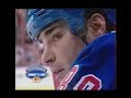 Lindros back in Philly