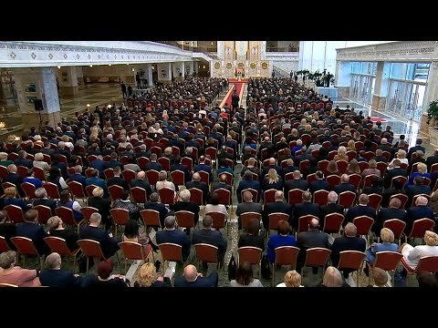 Беларусь приняла обновленную Конституцию видео
