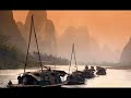 作词： 樊孝斌 作曲： 刘聪 原唱： 梁召今 翻唱：  欢乐歌声 有了你百倍精神， 有了你苦也甘心， 所以风雨中相依， 你是那样的亲，那样的亲。 我愿意付出真心， 我愿意汗水流尽， 依偎在你的怀里， 我是幸福的人。 有了你百倍精神， 有了你苦也甘心， 所以风雨中相依， 你是那样的亲，那样的亲。 我愿意付出真心， 我愿意汗水流尽， 依偎在你的怀里， 我是幸福的人。 ( 合唱 ) 你的江山如此多情，此生拥有怎能不高兴。月光如水甜得叫人不醒， 温暖如火流遍全身。 你的江山如此多情， 闭上眼睛梦就会来临， 好山好水捧着我的青春， 今世不变爱你的心， 啊 ~~ 啊 ~~ 啊 ~~ 啊 ~~今世不变爱你的心， 今世不变爱你的心。
