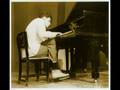 videos de Bach WTK Preludio No 2 C minor Glenn Gould