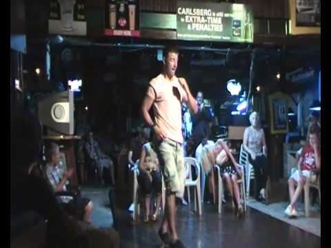 Hypnotised to believe he is Michael jackson, stage hypnotist Dean saunders