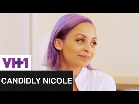 Candidly Nicole | Nicole Gets Serious About Nomophobia