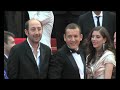 mercredi 21 mai, madonna a fait son apparition sur le tapis rouge du festival de cannes. s'en est suivi des stars internationales comme sharon stones mais aussi nos chouchoux fran�ais: l'�quipe de bienvenue chez les ch'tis avec kad merad et dany boon.