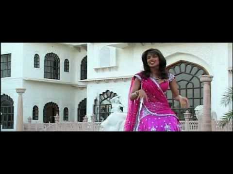 What's Your Raashee - Priyanka Chopra Being Wierdo!!! - HQ