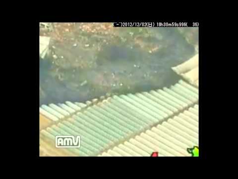 japan 2011 ufo - little UFO in tsunami japan 2011. watch original video non edited http://www.youtube.com/watch?v=HcGKie1RG98.
