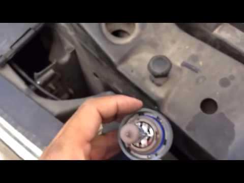 Simple Truth D.I.Y.: Episode #2 – Changing the light bulbs on a  1997 Mercury Mountaineer
