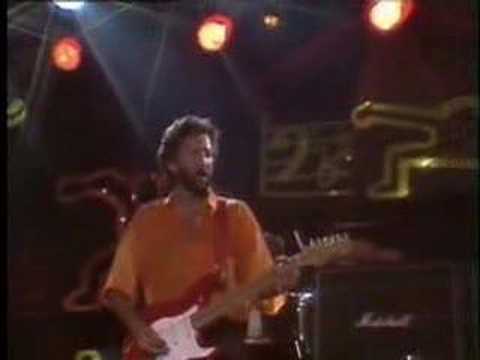 Badge - Live at Montreux 1986 With Phil Collins, Nathan East, and Greg Phillinganes.