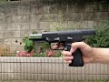 マルイのFN5-7を入手したので撮ってみました。予想よりもリコイルが強くて良い感じ。ハイキャパのリコイルとはちょっと違う、結構強いキックです。マガジンがでかいので、連射してもサイクルの低下が少なく良い感じです。外気温25℃でこれなら、夏場30度以上の時はどうなってしまうのだろう。大丈夫なんだろうかw