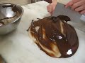 Tempering chocolate