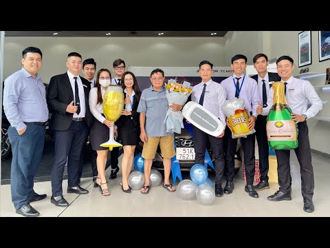 Lễ bàn giao xe Hyundai accent vàng cát tại Hyundai Trường Chinh #accent #hyundaiaccent #hyundai