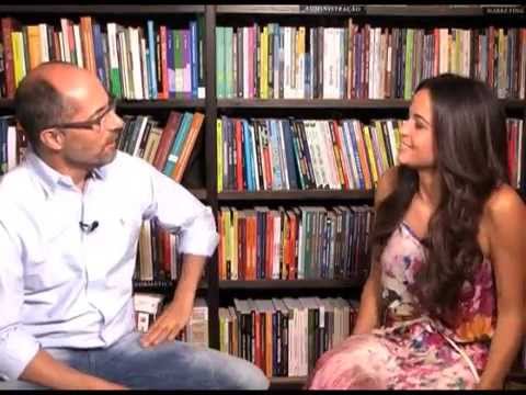 Mauricio Colpas entrevista Nanda Costa no programa