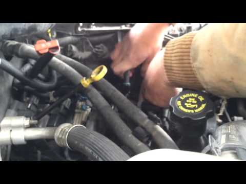 Chevy Gmc 4.8 5.3 6.0 how to change fuel injectors