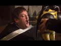 Moz gets freaked out - Ideal - BBC