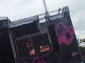 Mark Ronson - Valerie (Live at V Festival 2007, Chelmsford)