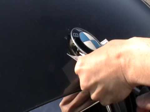 BMW emblem installation