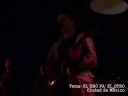 alexander acha desde el bar amapola interpreta el tema el uno pa' el otro.