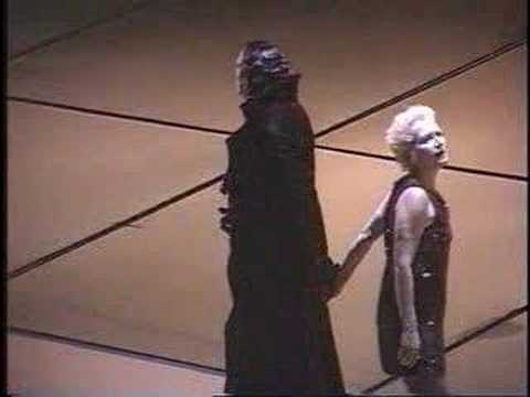 Chants Libres - Le Vampire et la Nymphomane