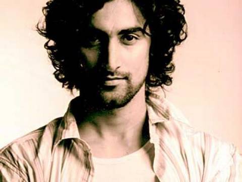 Kunal Kapoor is single and available