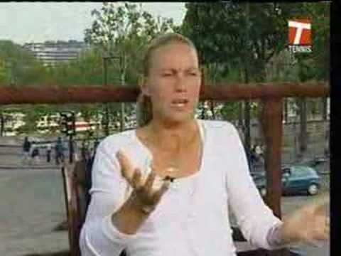 Renee Stubbs on RG 07 QF