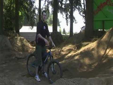 BMX BIKES TRICKS STUNTS CRASHES