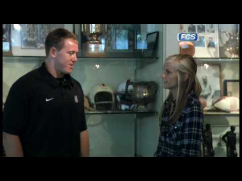 \\samantha steele\\