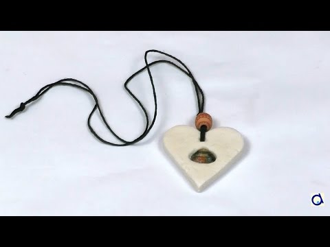 Faire un pendentif pour la f�te des m�res