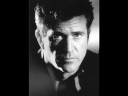 Mel Gibson introduces Mad Max 1 & 2