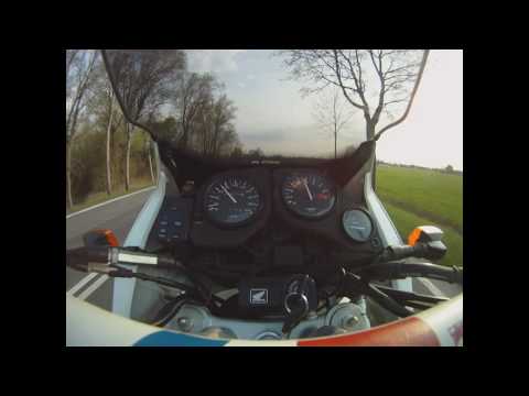 Honda XRV 750 Africa Twin - Ride