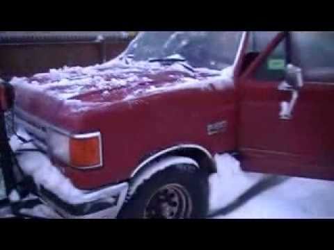 Cold start 87 Ford F150 plow truck